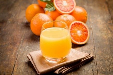 Корисні цитрусові лимон, грейпфрут і апельсин