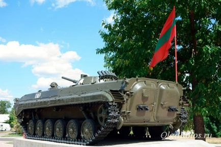 Transnistria, o călătorie de o zi în trecut, din Chișinău, care călătorește singur cu un vis