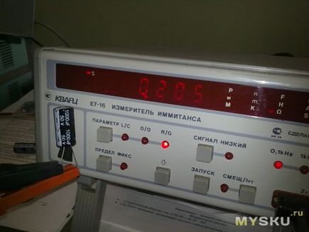 Piese de radio pentru o jumătate de kilogram