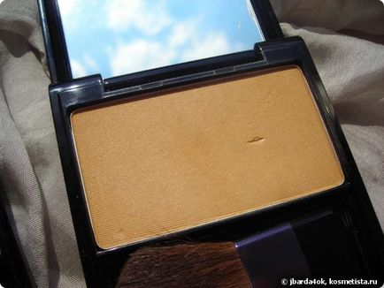 Shiseido luminizing satin face color # pk107 (медуза) і # 206 (ближнє світло) відгуки