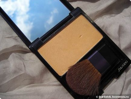 Shiseido luminizing satin face color # pk107 (медуза) і # 206 (ближнє світло) відгуки