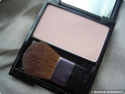 Shiseido luminizing satin face color # pk107 (медуза) і # 206 (ближнє світло) відгуки