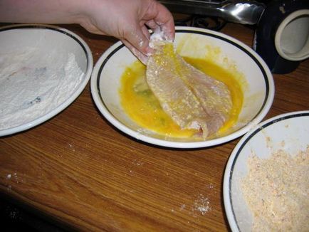 Скільки смажити рибу на сковороді поради з приготування