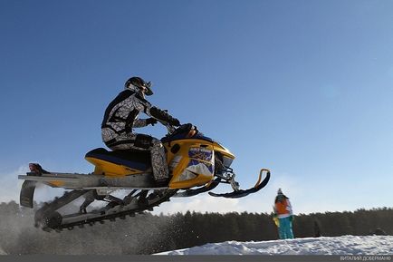 Снігоходи як вибрати і де кататися, розважальний портал