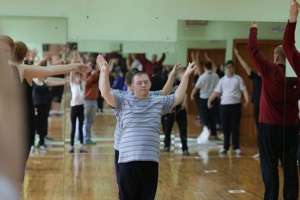 Teatru ca terapie, ioor - curcubeu - copiii cu sindromul Down Irkutsk