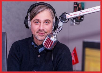 Holnap, a fotó is kap a hirdetőtáblán (a) Holnap, a fotó is kap hirdetőtáblán