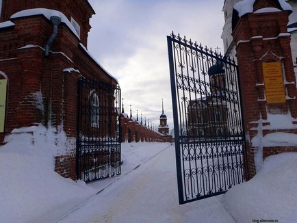 Волоколамськ і Ярополец маршрути, координати, опис, як дістатися на автомобілі і пішки