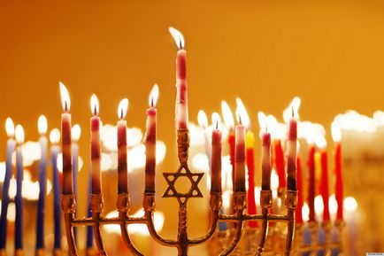 Hanukkah exact ceea ce evreii celebrează