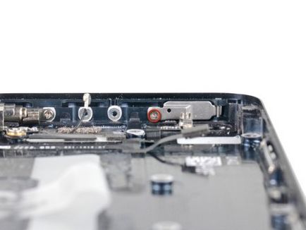 Заміна шлейфу кнопки гучності і харчування на iphone 5 покроково