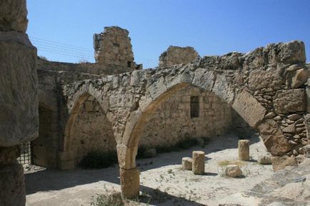 Kolossi Castle Ciprus, fotók, hogyan lehet eljutni a vár Kolossi Limassol