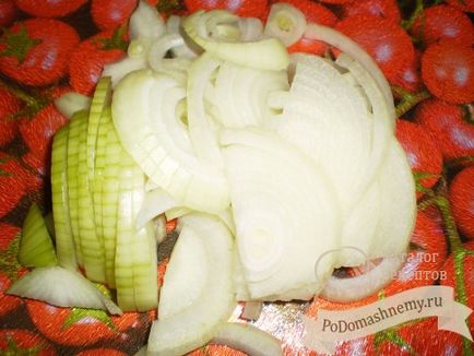 Macrou macinat în smântână cu legume