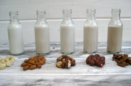 Здорове рослинне молоко - робимо самі! Мигдальне, макове, кокосове, гарбузове, вівсяне