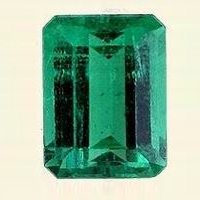 Зелений смарагд - «символ чистої любові»