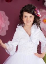 Bolero pentru fete (94 poze) tricotate, blana, elegante, pentru gimnastica, din iarba, alb,