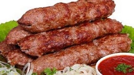 Doar ieri am încercat cel mai suculent lub-kebab din viața mea, încă gustos