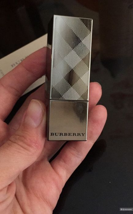 Burberry Velvet rúzs ajak bársony, a boltban egy másik boltban