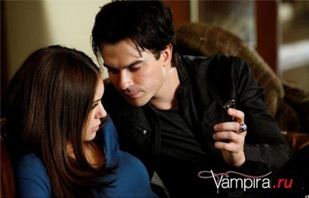 Damon és Elena a három év - Fotók - lásd a Vampire Diaries online magas színvonalú