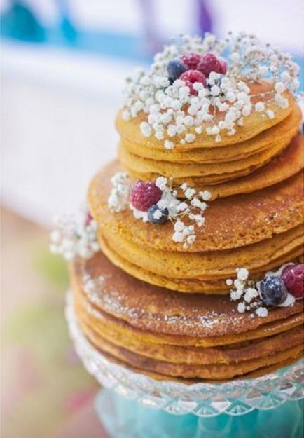 Gust de casă de tort de nuntă de pancake