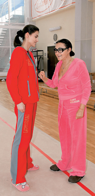 Irina Viner, ülök a láncot (Wiener) Irina Viner, ülök egy láncon