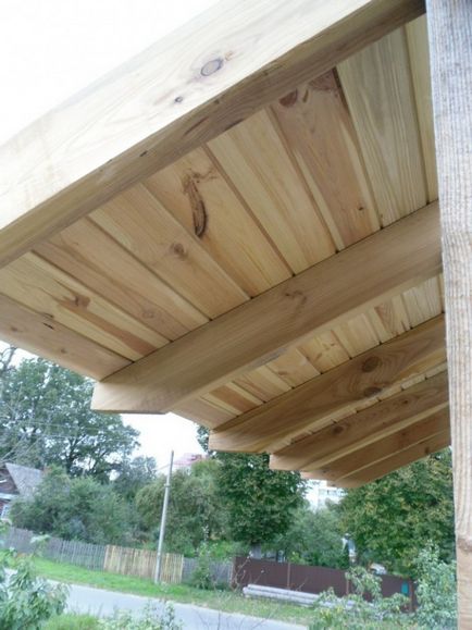 Cum să instalați corect și repede o consolă a acoperișului