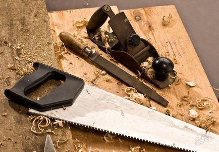 Cum sa faci o scara de lemn atasata cu mainile tale