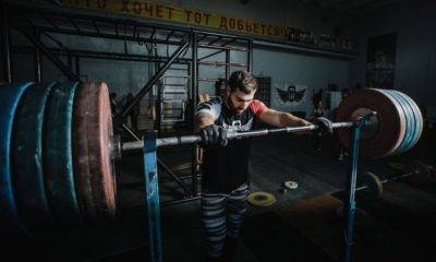 Как да се предпазите ръцете си CrossFit, CrossFit ръкавици и подложки