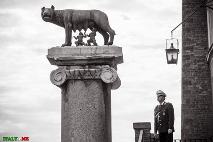 Capitol legenda lup, statuie, monument, unde este simbolul Romei