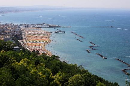 Cattolica Olaszország látnivalók, strandok, szállodák, hogyan juthat