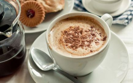 Cafea latte și cappuccino