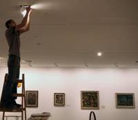 Jó emberek, segítség iconographer kellőképpen felöleli ikon, artconservation (art helyreállítás) Jó emberek, segítség iconographer kellőképpen felöleli ikon, artconservation