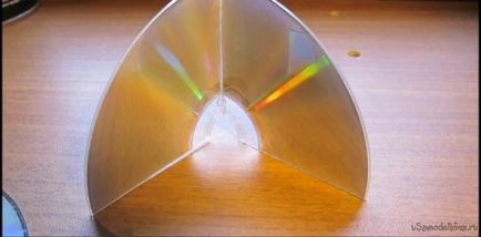 Trükkök, hogyan lehet egy gyertyatartót cd lemez