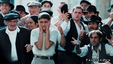 Monica Bellucci a filmben - Malena szexualitás metamorfózis (metamorfózis) Monica Bellucci a filmben - Malena metamorfózisa szexualitás