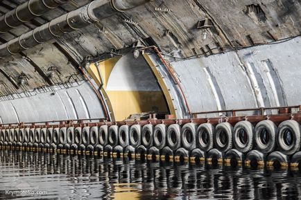 Музей база підводних човнів у Балаклаві (об'єкт 825 гтс)