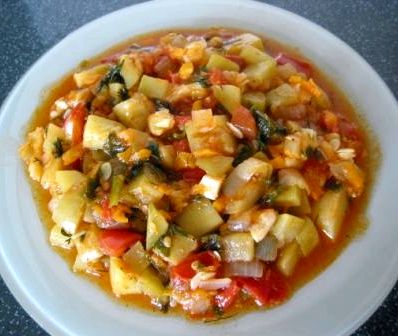 Овочеве рагу з куркою з кабачками і картоплею рецепт з фото