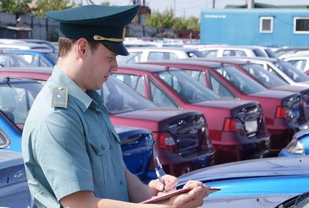 Vămuirea autovehiculelor hibride în Rusia