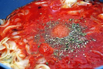 Соус з цибулею і томатом для пасти капелліні
