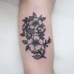 Tattoo jázmin (vonal) érték a lányok, vázlatok, fotók tetoválás (jázmin) Tattoo jázmin (vonal) érték a lányok, vázlatok, fotók tetoválás