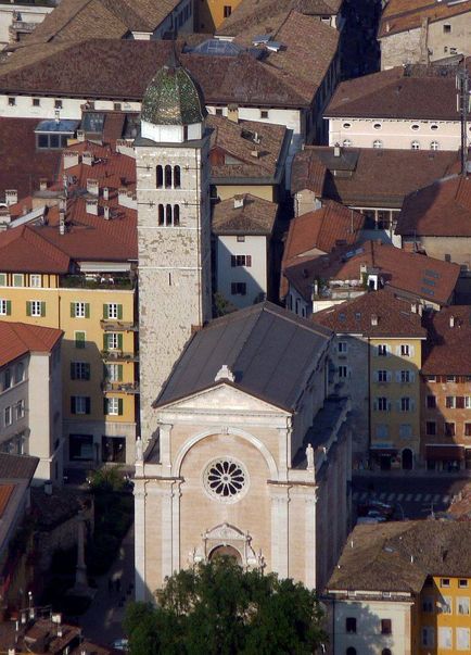 Trento, Olaszország - Útmutató Trento, fotók, épületek