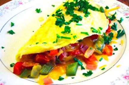 Delicioase și nutritive omlet mic dejun cu smântână sau smântână