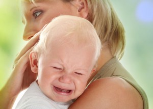Plângerea bruscă a unui copil de 5 luni provoacă și recomandări