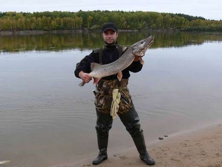 Rezervoarele Sibiri - prințul este un prinț - pescuitul siberian într-un hulm