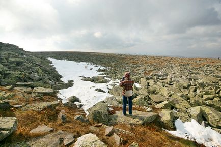 Urcând un munte mare