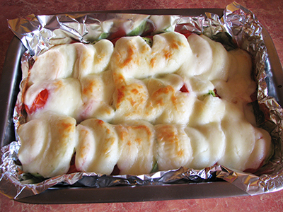 Zucchini cu roșii sub mozzarella
