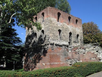 Aosta statiune de schi, cum sa ajungi acolo, hoteluri, restaurante, vremea