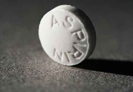 Aspirina de la puncte negre aspirină mască împotriva inflamației pe piele