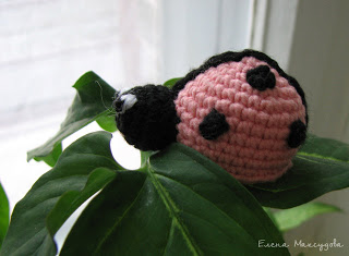 Ladybugs Crocheted - Jucarii tricotate - Modele de tricotat - Authentic Design Nathal