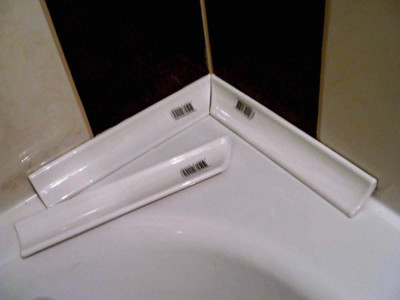 Чим закрити щілину між ванною і стіною як зробити своїми руками ніж закрити щілину між ванною і