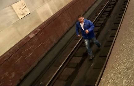 Ce trebuie să faceți atunci când cădeți pe șinele metroului - o instrucțiune care vă va ajuta să scăpați