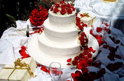 Mit az esküvői torta (cipó) Mit jelent az esküvői torta