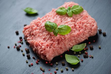 Carne tocată - de ce ai nevoie de ea și cum să o gătești singur
